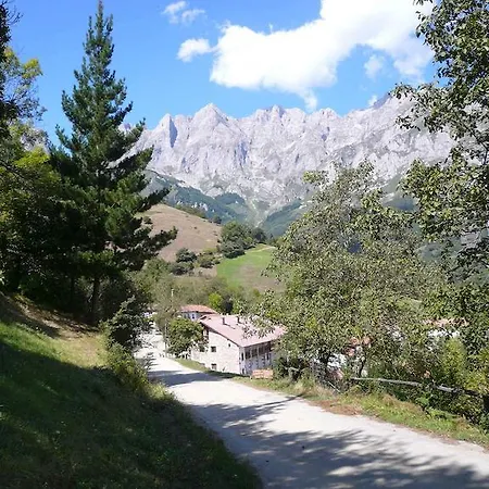 Rurales Picos De Redo Apartment