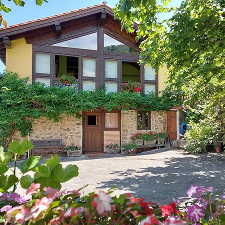 Rurales Picos De Redo Камаленьо