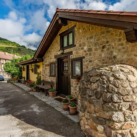 Rurales Picos De Redo Camaleno