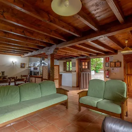 Apartment Rurales Picos De Redo *