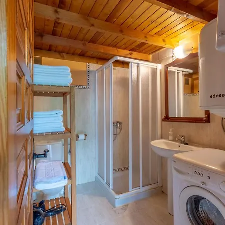 Rurales Picos De Redo * Camaleño