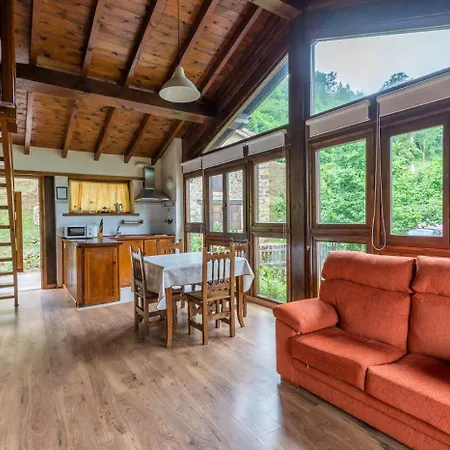 洛斯皮科斯德雷多乡村公寓 * 卡马勒洛