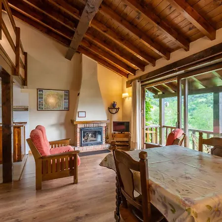 Apartment Rurales Picos De Redo Camaleno