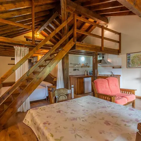 Apartment Rurales Picos De Redo