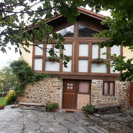 Apartment Rurales Picos De Redo Camaleno