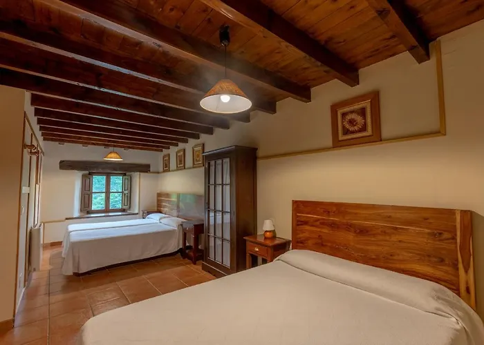 Rurales Picos De Redo * Camaleño